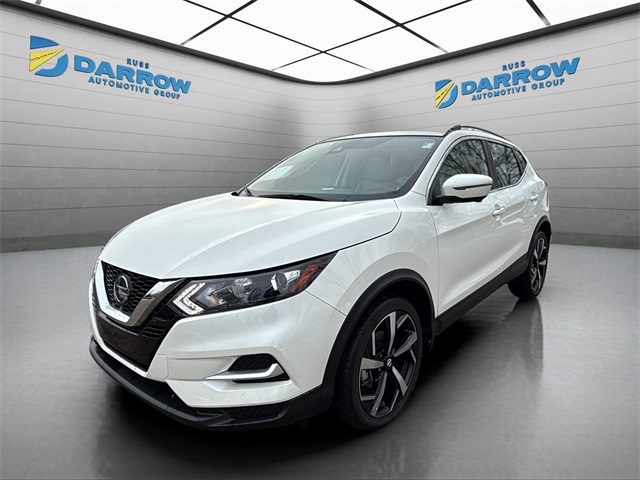 2022 Nissan Rogue Sport SL's photo
