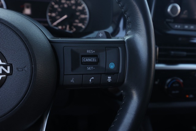 2024 Nissan Pathfinder SV photo 24