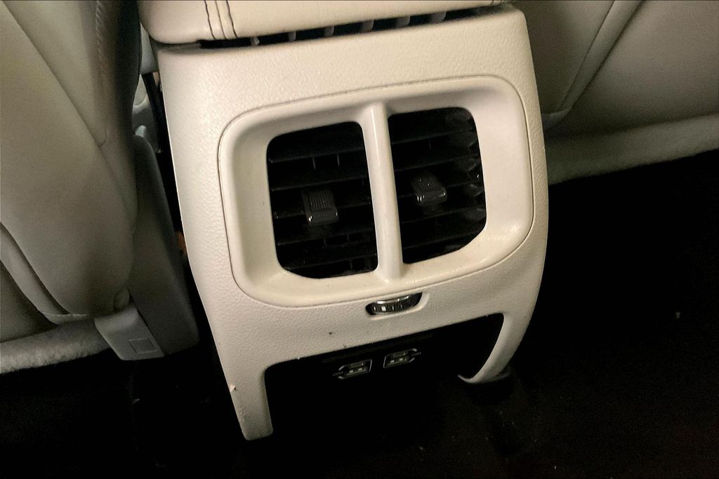 2021 Jeep Cherokee Latitude photo 26