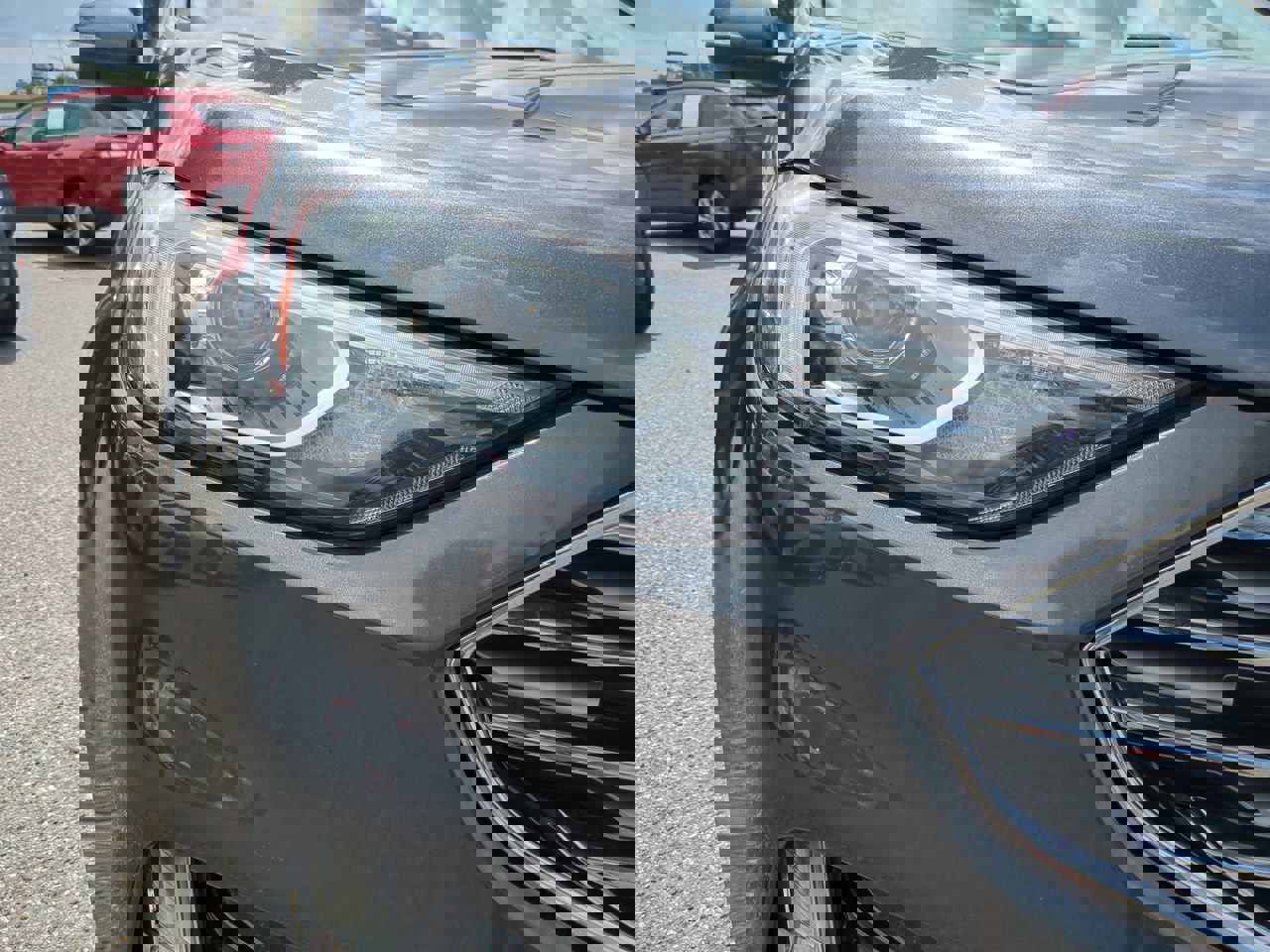2020 Ford Edge Titanium photo 11