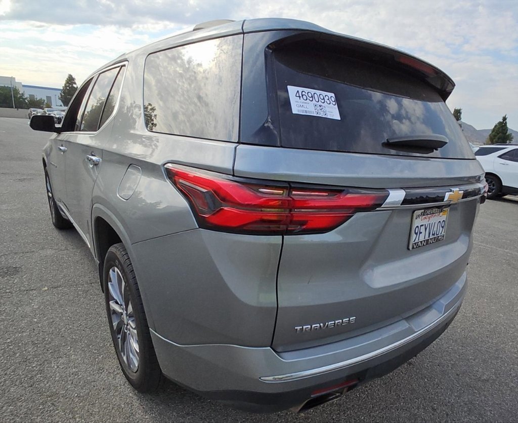 2023 Chevrolet Traverse Premier photo 3