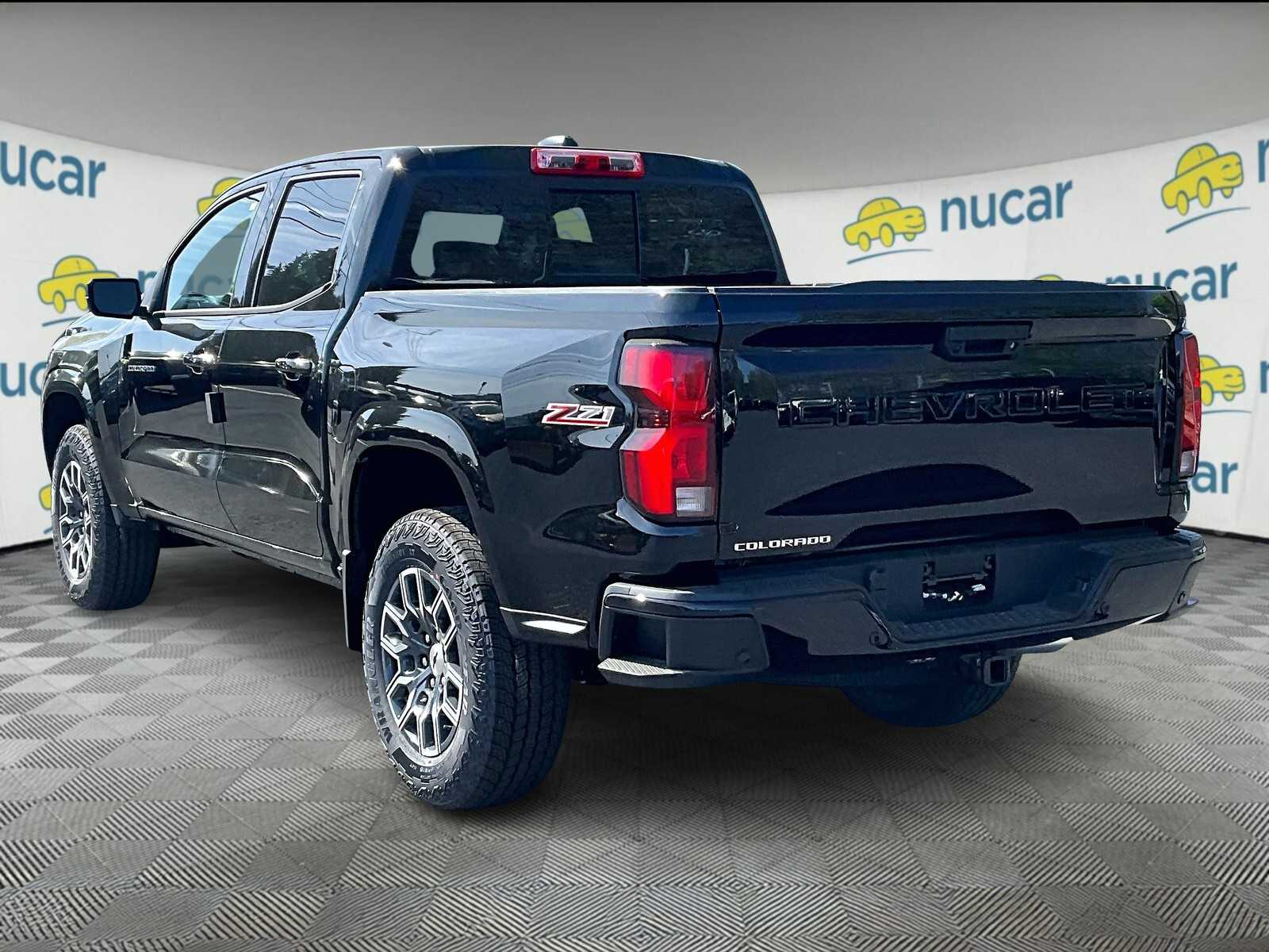 2025 Chevrolet Colorado Z71 photo 4