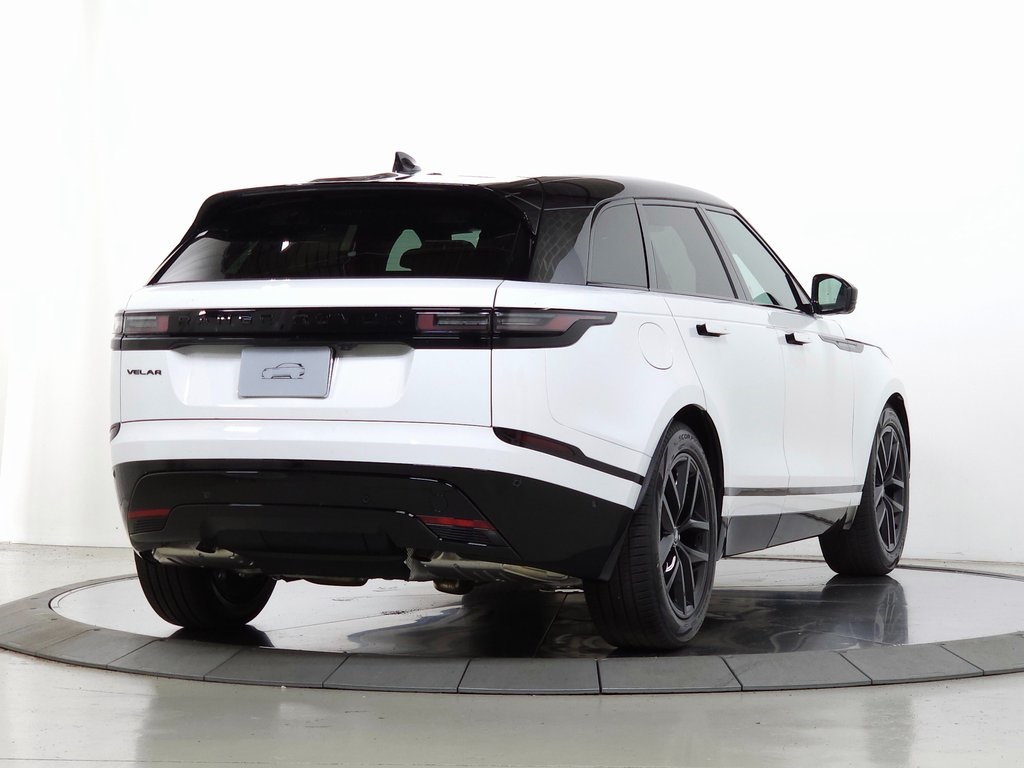 2026 Land Rover Range Rover Velar SE photo 5