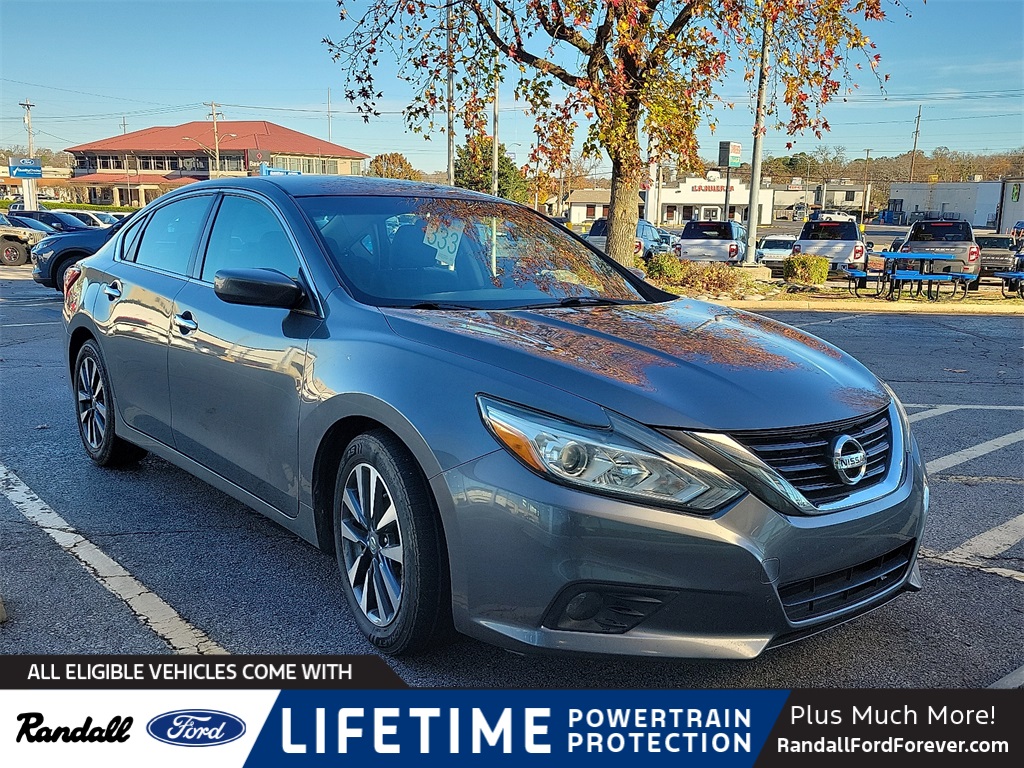 2017 Nissan Altima SV