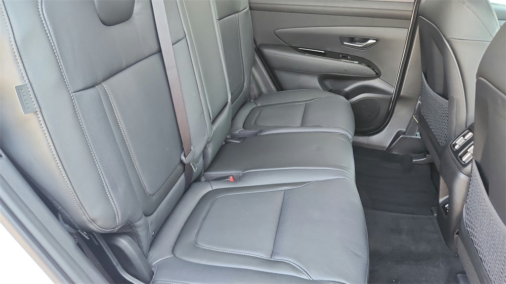 2025 Hyundai Tucson Limited photo 29