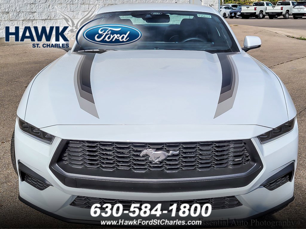 2025 FORD MUSTANG - Image 3