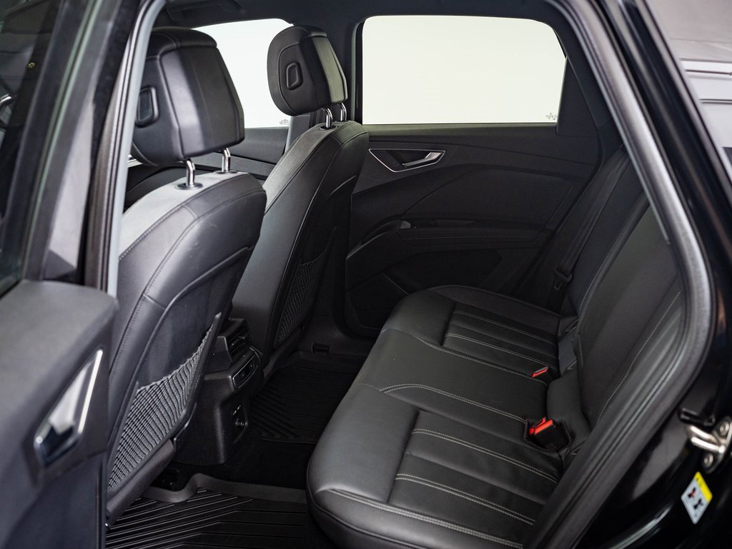 2022 Audi Q4 E-tron Premium photo 33