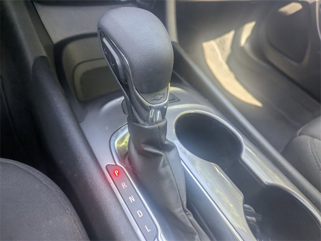 2023 Chevrolet Malibu LS photo 16