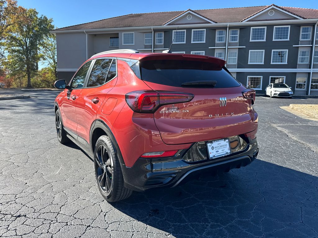 2024 Buick Encore GX Sport Touring photo 2