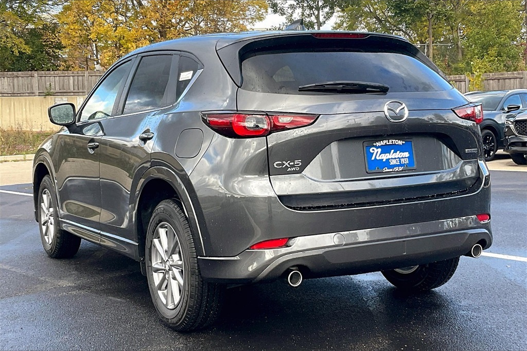 2025 Mazda CX-5 2.5 Select photo 3