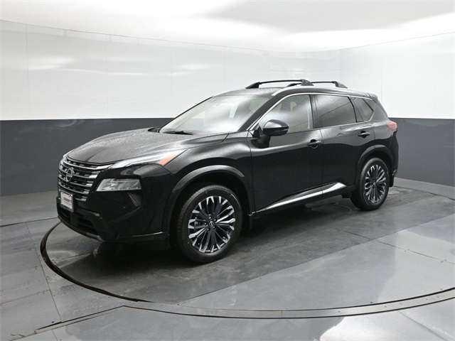 2026 Nissan Rogue Platinum's photo