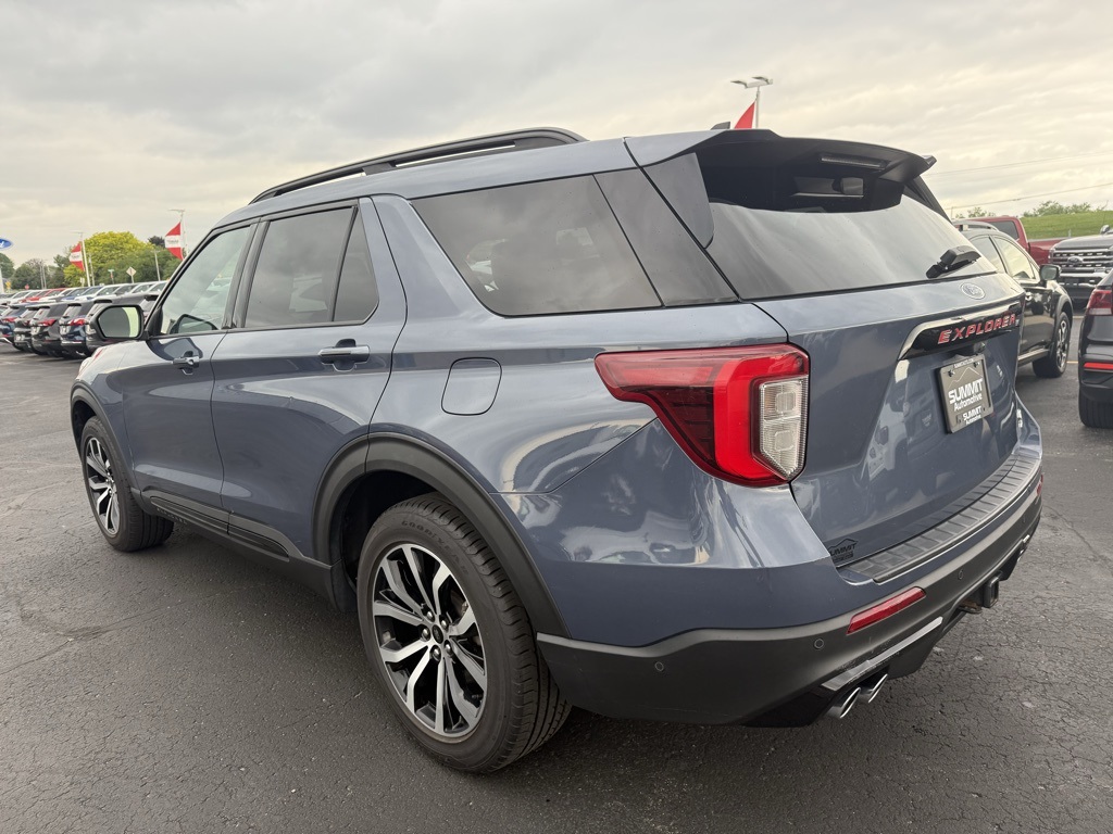 2021 Ford Explorer ST photo 3