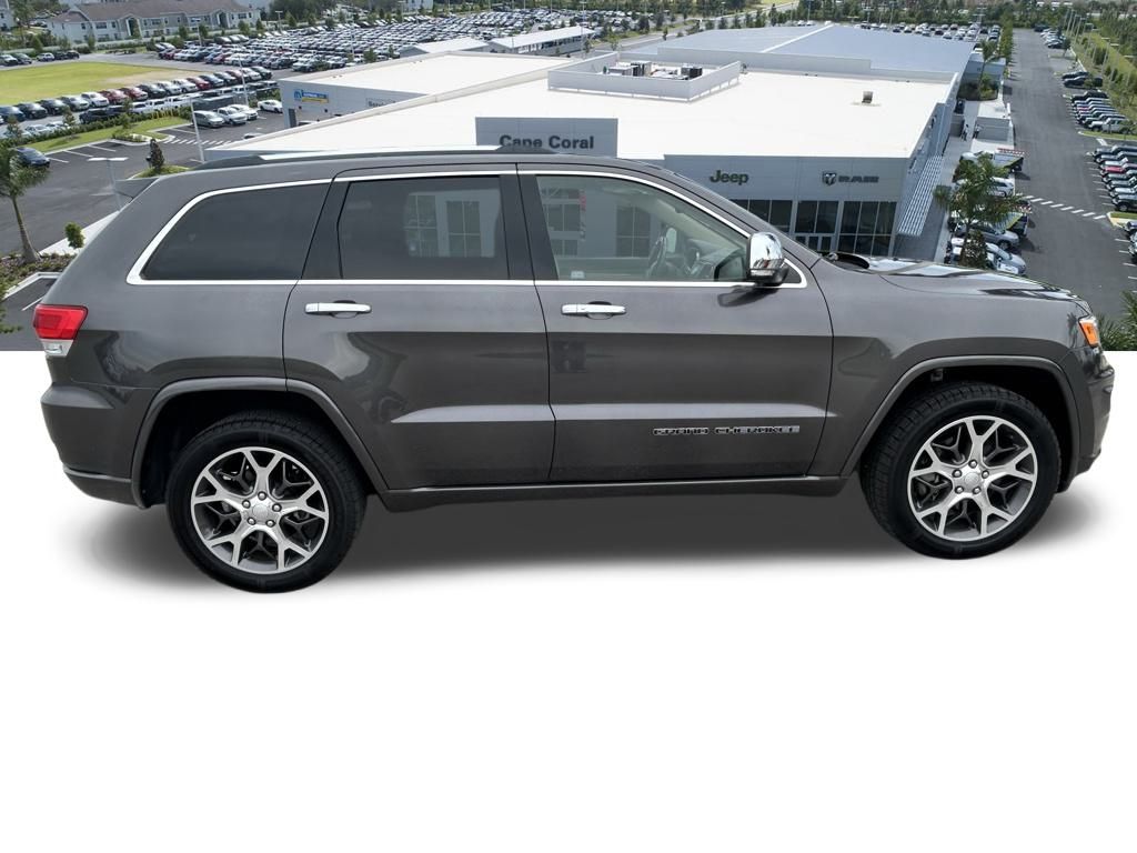2019 Jeep Grand Cherokee Overland photo 3