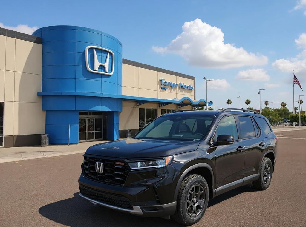 2025 Honda Pilot TrailSport's photo
