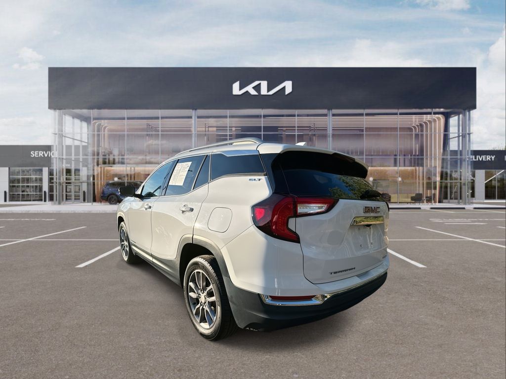 2022 Gmc Terrain SLT photo 3