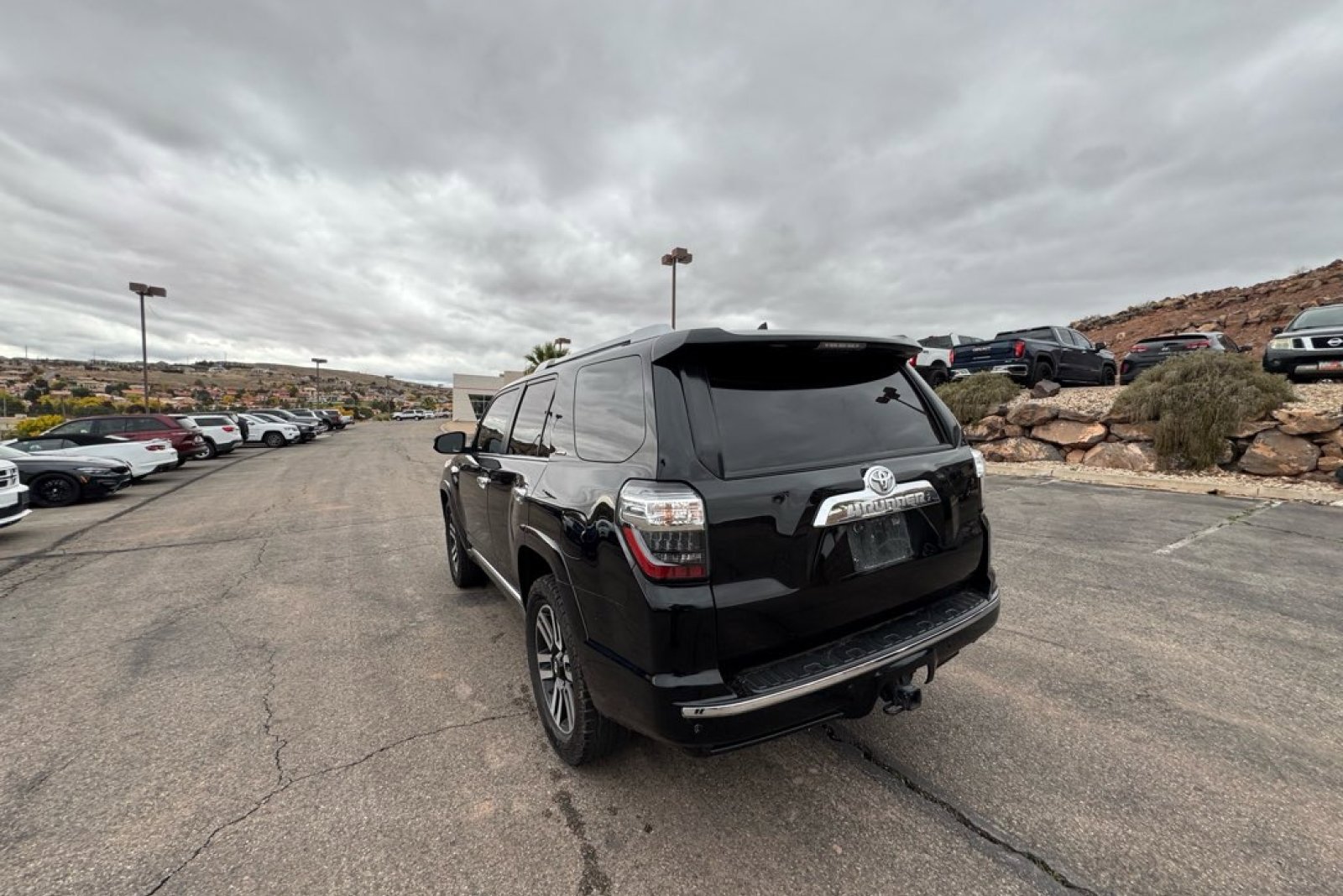 2016 Toyota 4Runner Base photo 2
