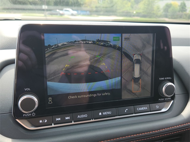 2026 Nissan Rogue SV photo 10