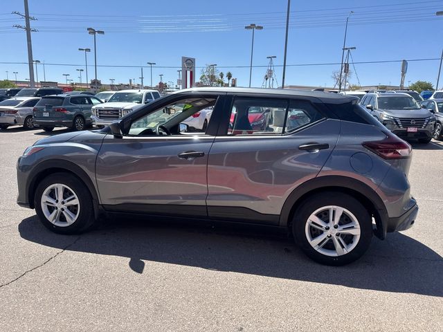 2024 Nissan Kicks S photo 12