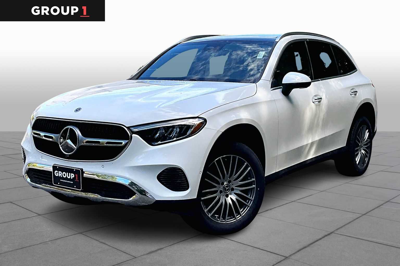 2026 Mercedes-Benz GLC Base's photo
