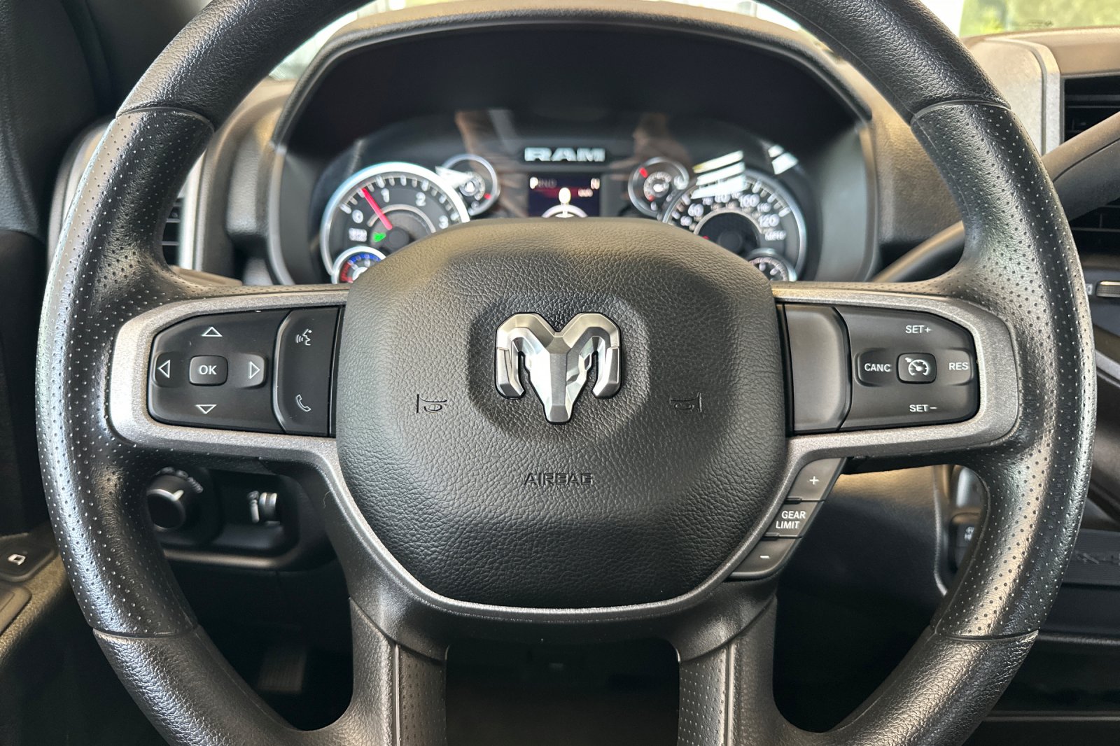 2024 Ram 4500 Tradesman photo 21
