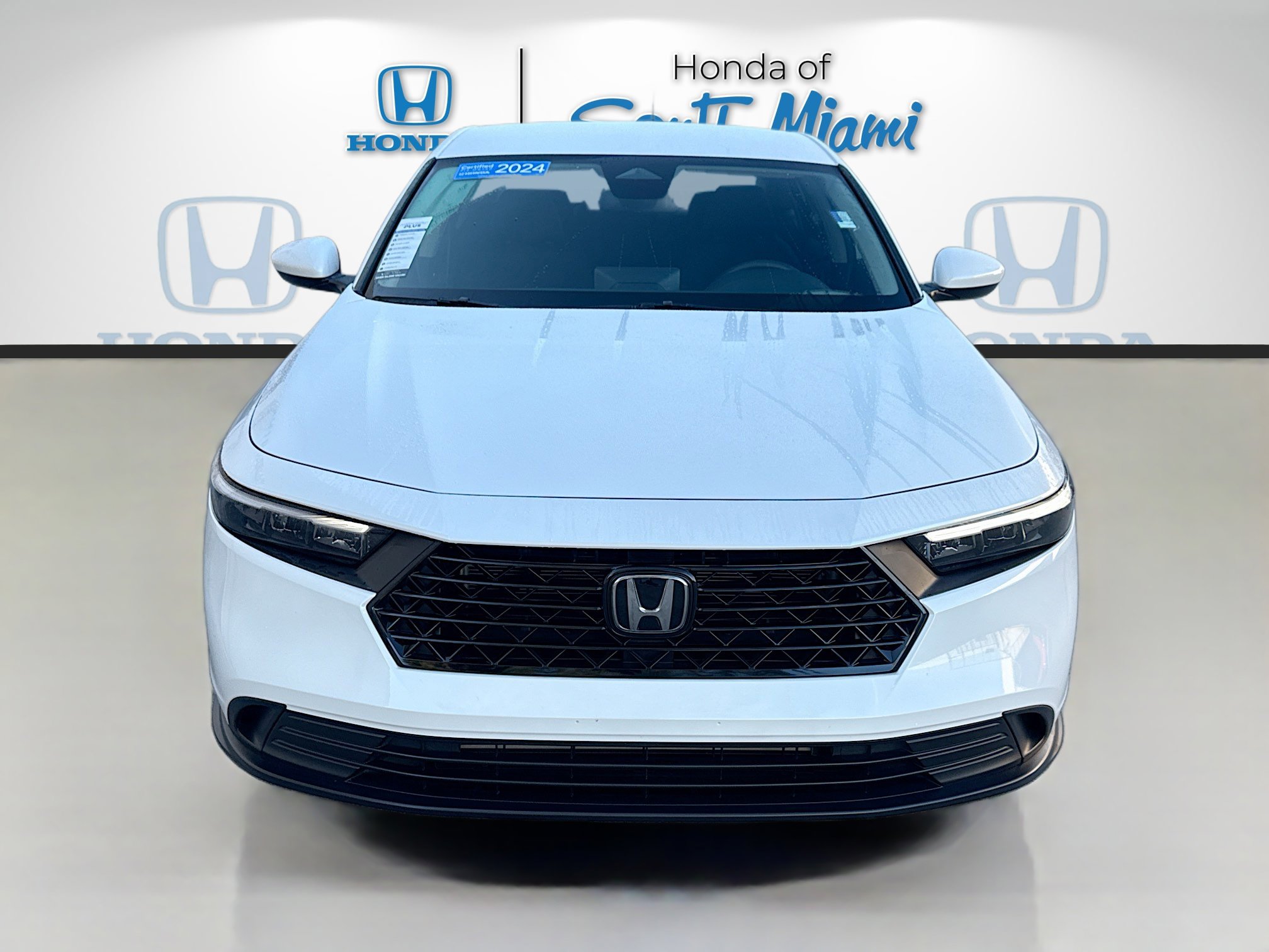 Used 2024 Honda Accord LX with VIN 1HGCY1F2XRA063992 for sale in Northfield, Minnesota