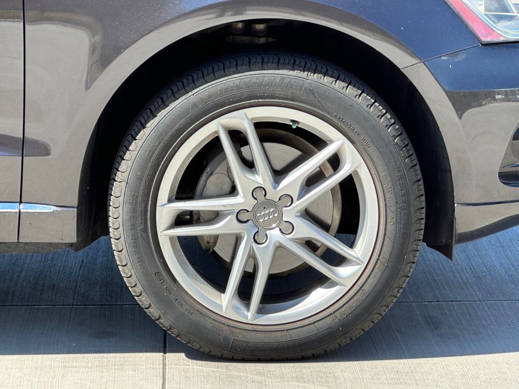 2015 Audi Q5 2.0T Premium Plus photo 3