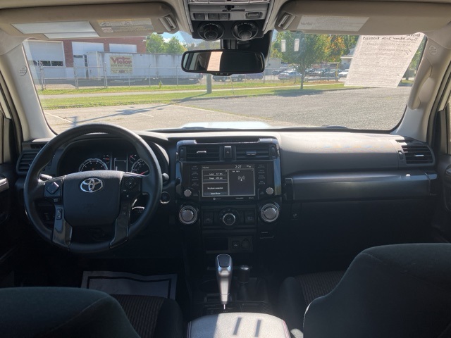 2024 Toyota 4Runner TRD Off-Road photo 16