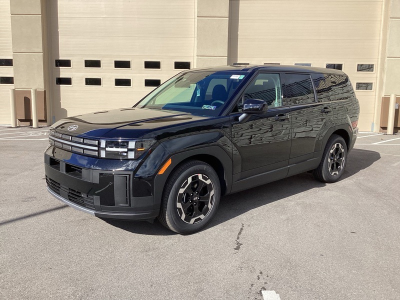 2026 Hyundai Santa Fe SE photo 2