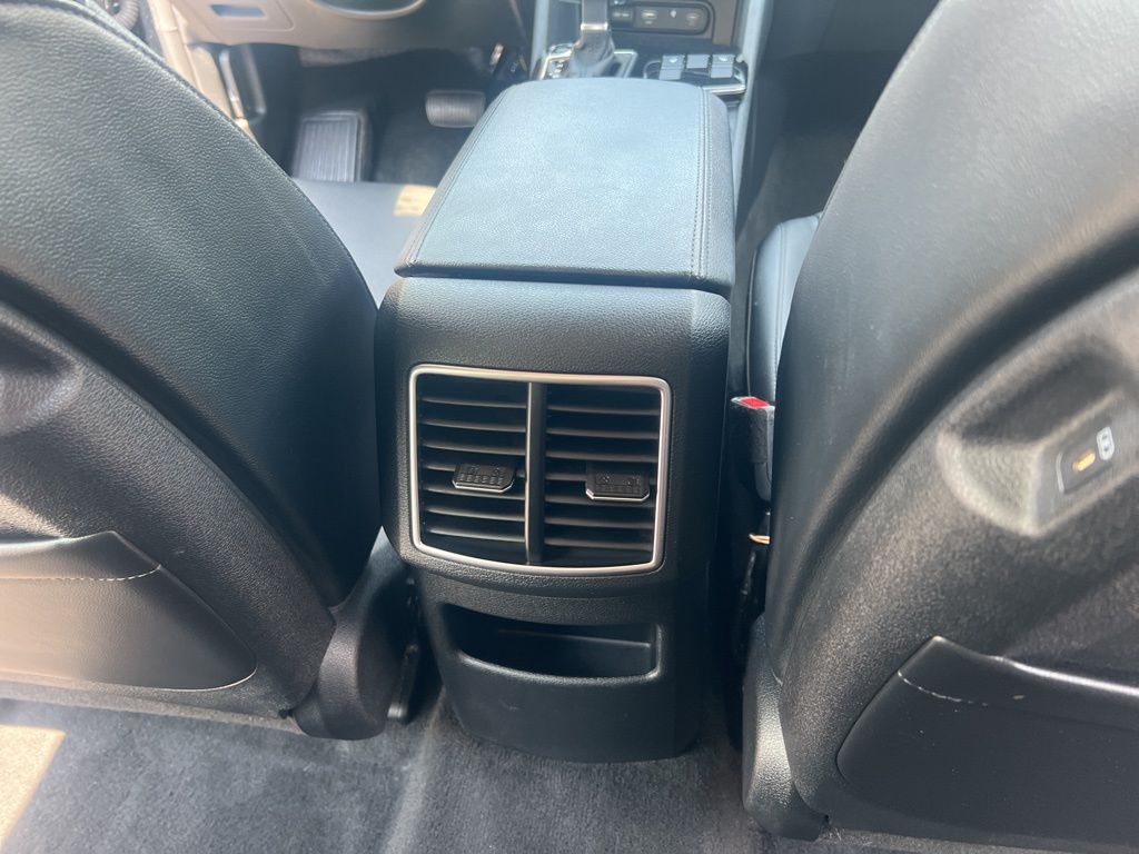 2023 Kia Sportage EX photo 18