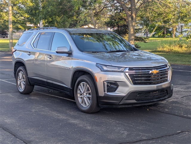 2023 Chevrolet Traverse 1LT photo 3