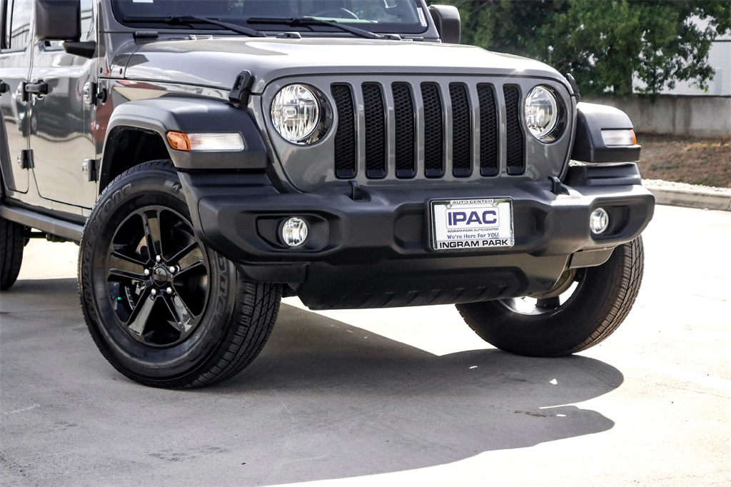 2021 Jeep Wrangler Unlimited Sport Altitude photo 2