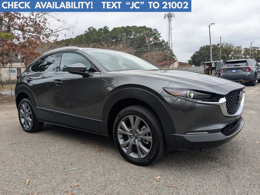 2025 Mazda CX-30 Premium's photo