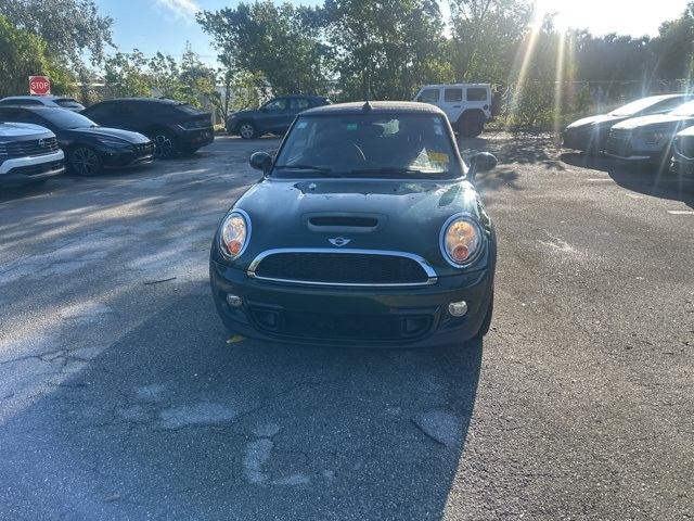 2015 Mini Cooper Convertible S photo 2