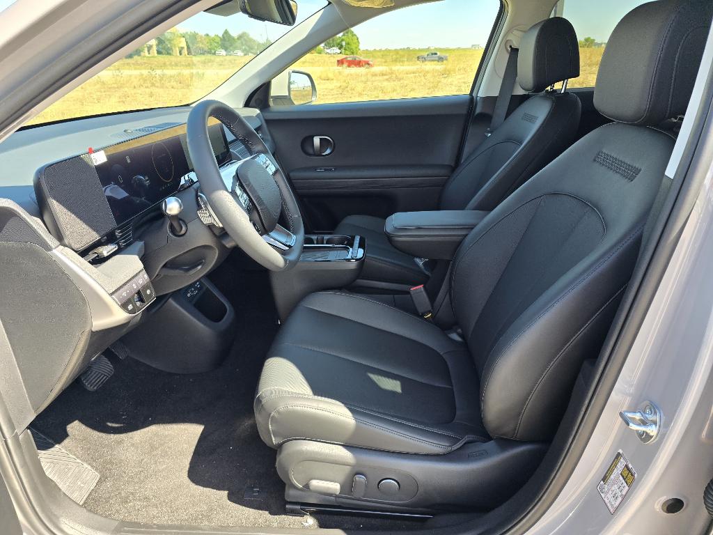 2025 Hyundai Ioniq 5 SEL photo 21