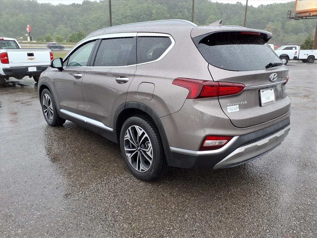 2019 Hyundai Santa Fe Limited photo 3