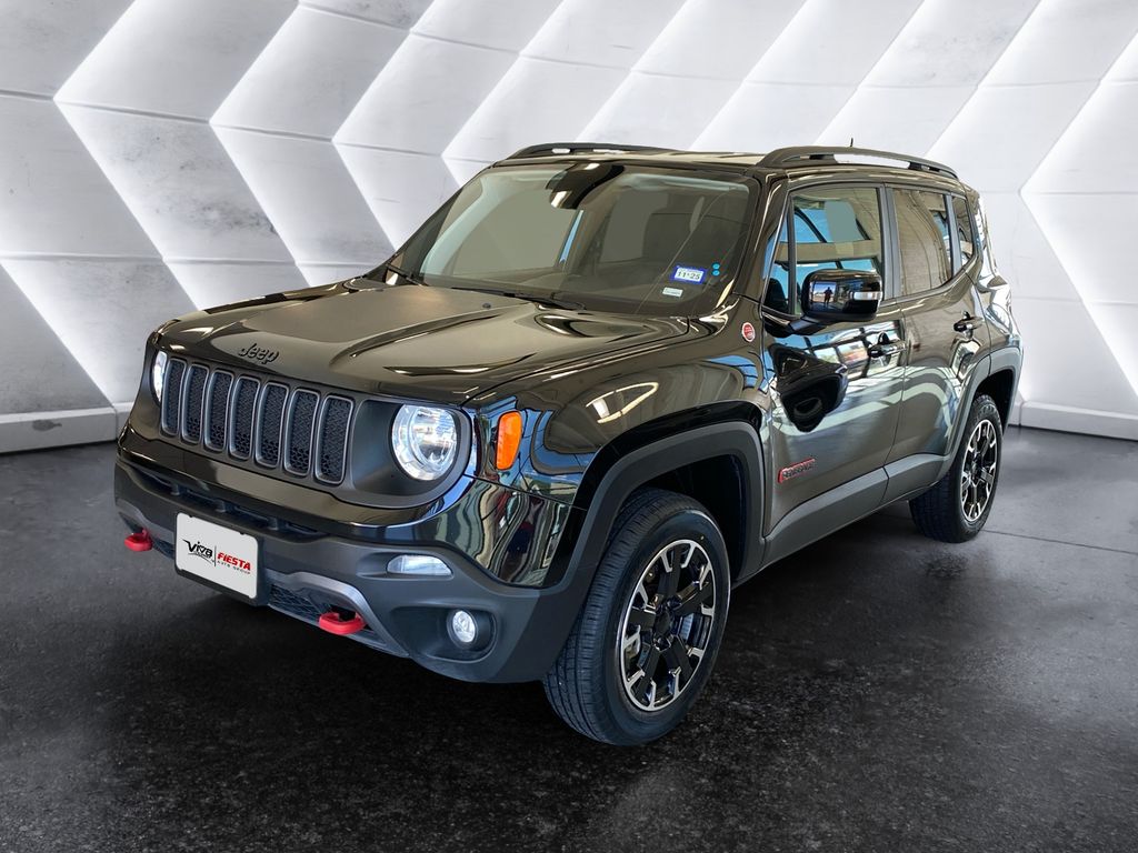2023 Jeep Renegade Trailhawk photo 3