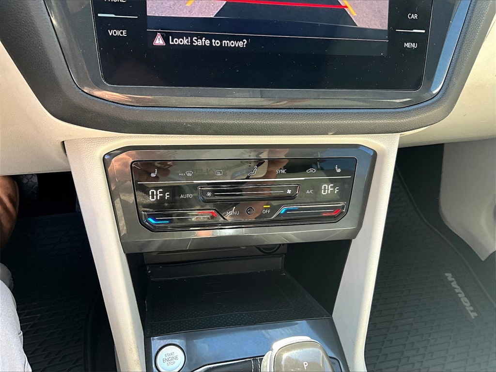 2022 Volkswagen Tiguan SE photo 22