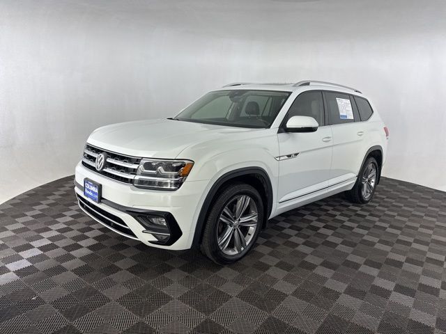 2018 Volkswagen Atlas SEL photo 2