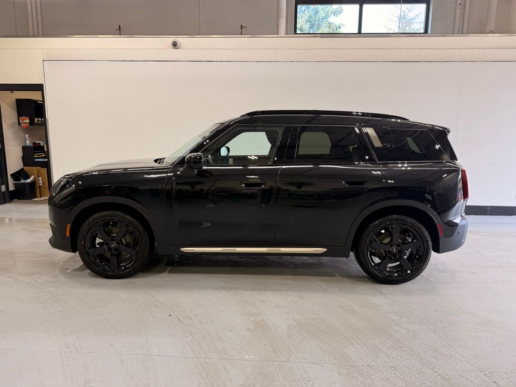 Used 2025 MINI Countryman S with VIN WMZ23GA02S7T52756 for sale in Golden Valley, Minnesota