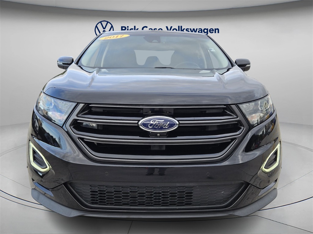 2017 Ford Edge Sport photo 3