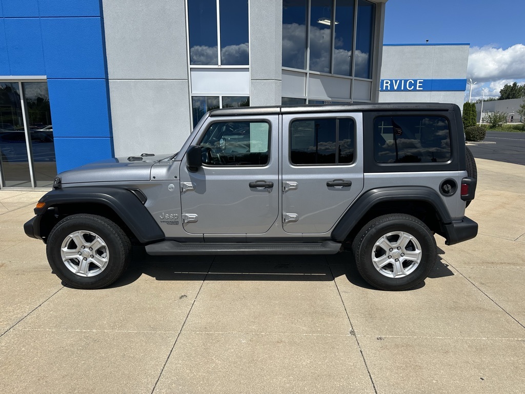 2018 Jeep Wrangler Unlimited Sport S photo 2