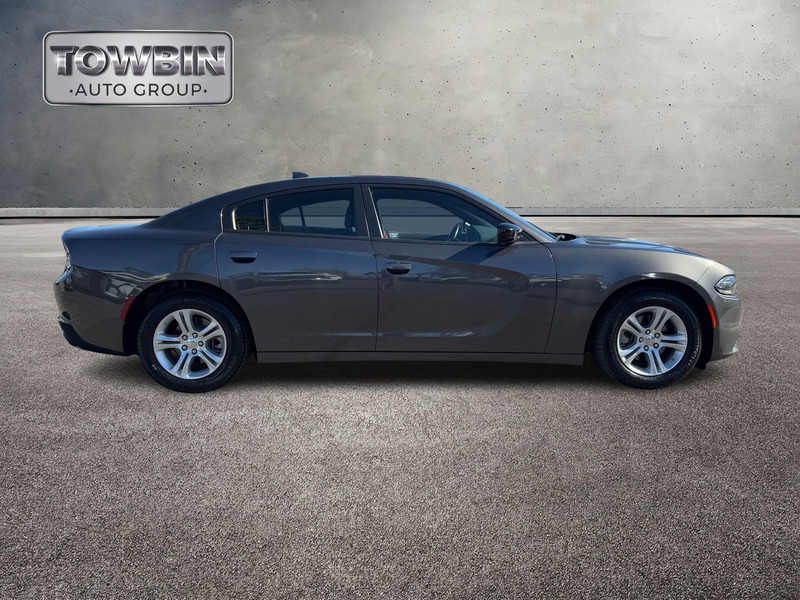 2023 Dodge Charger SXT photo 3