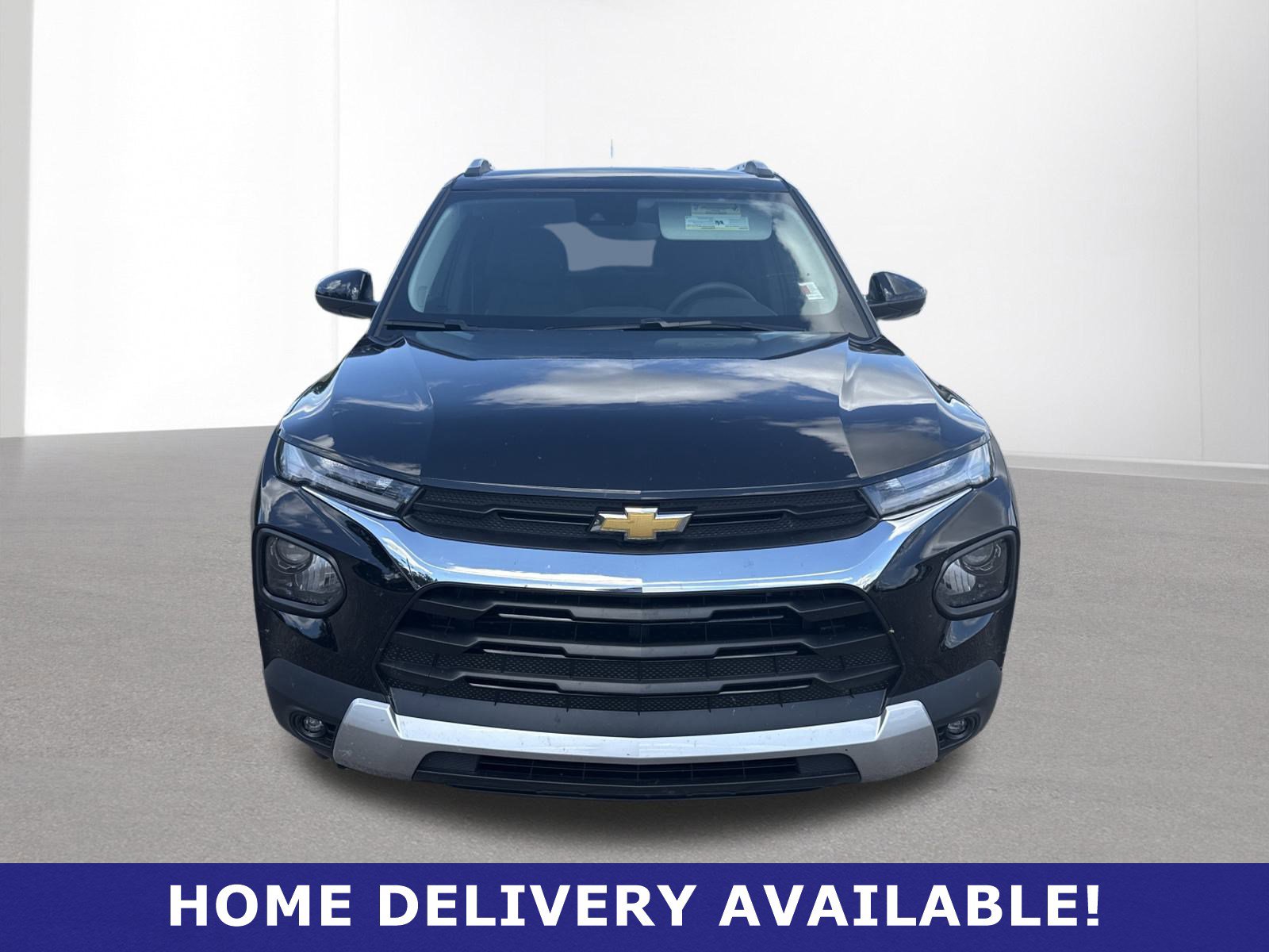 2022 Chevrolet Trailblazer LT photo 2