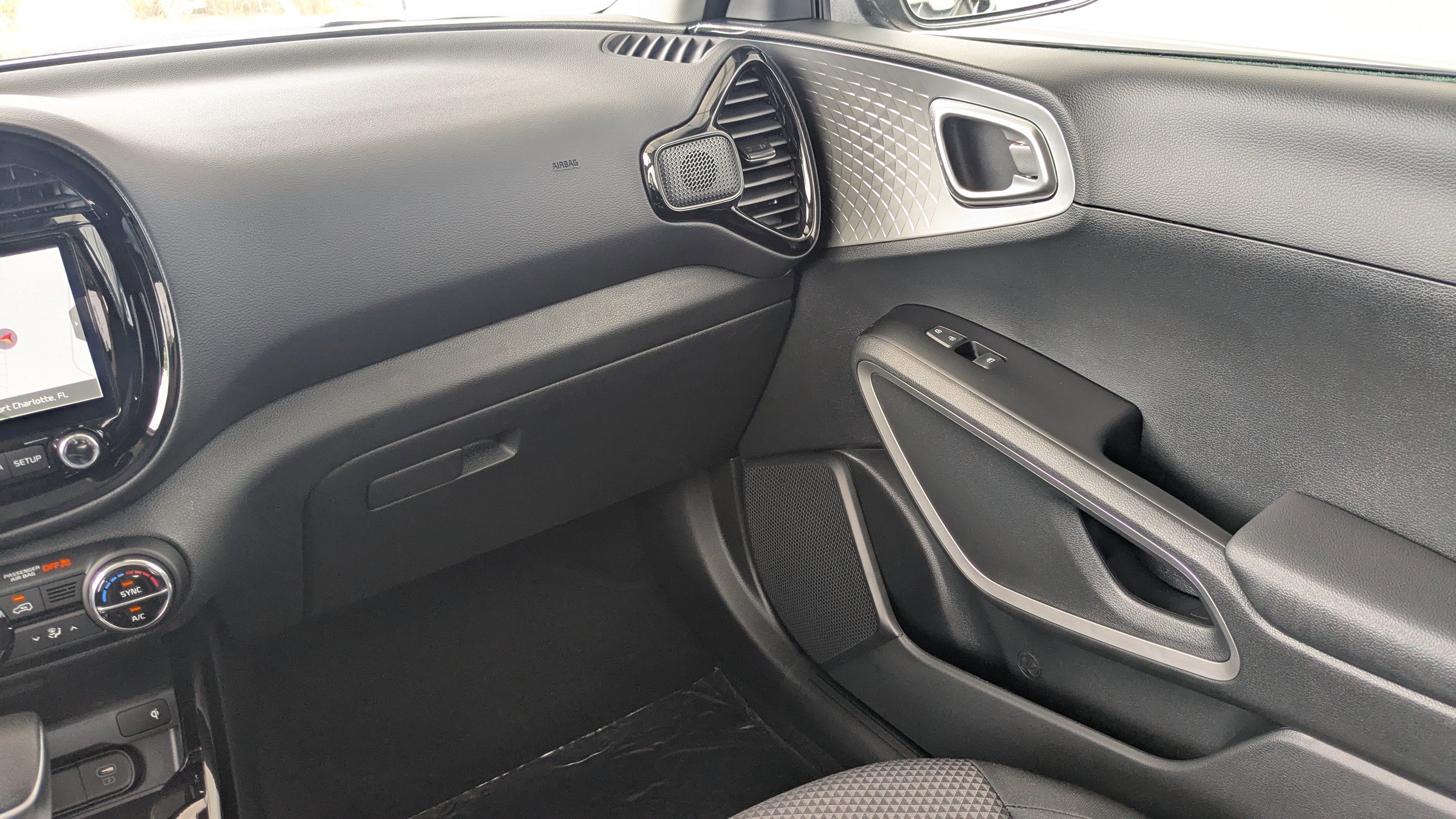 2025 Kia Soul S photo 15