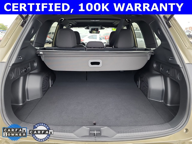 2025 Subaru Forester Premium Base photo 3