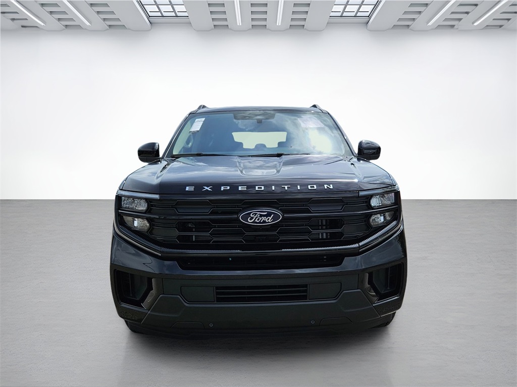 2025 Ford Expedition MAX EL photo 3