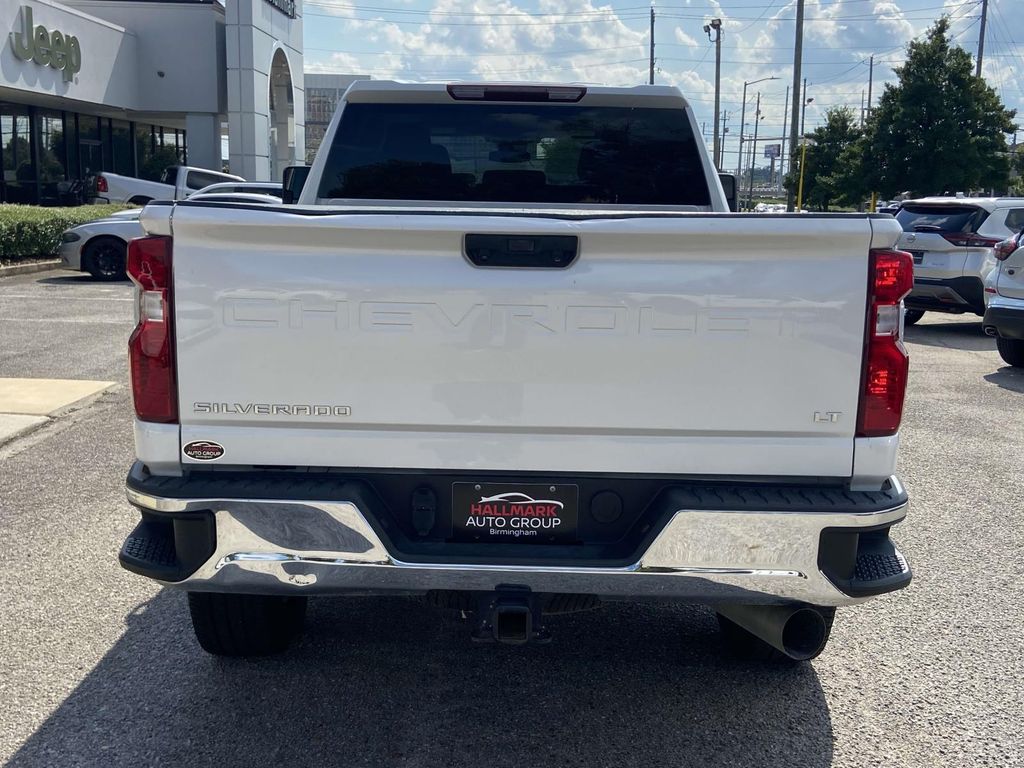 2024 Chevrolet Silverado 3500HD LT photo 4