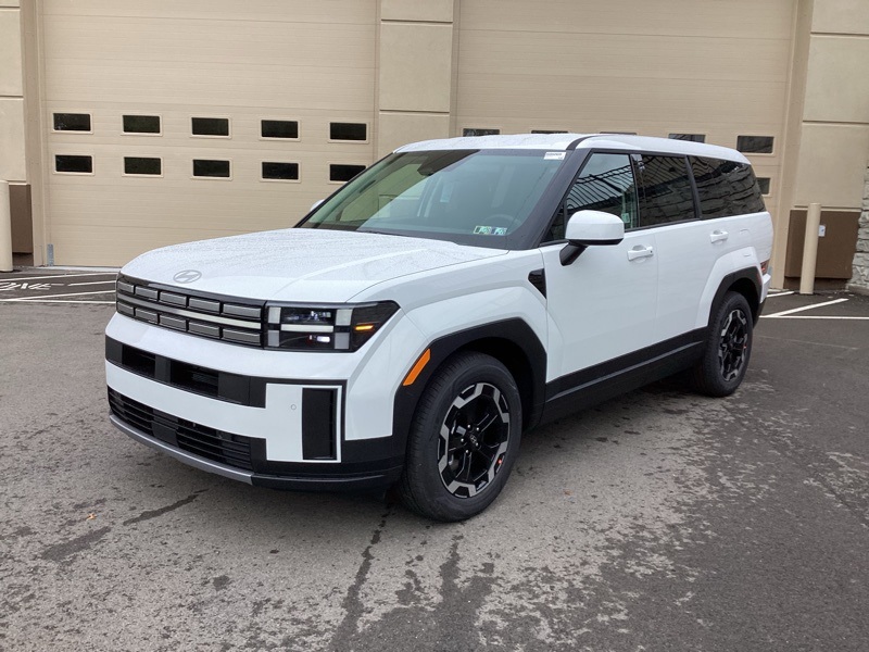 2026 Hyundai Santa Fe SE photo 3