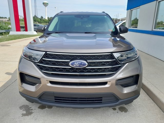 2021 Ford Explorer XLT photo 4