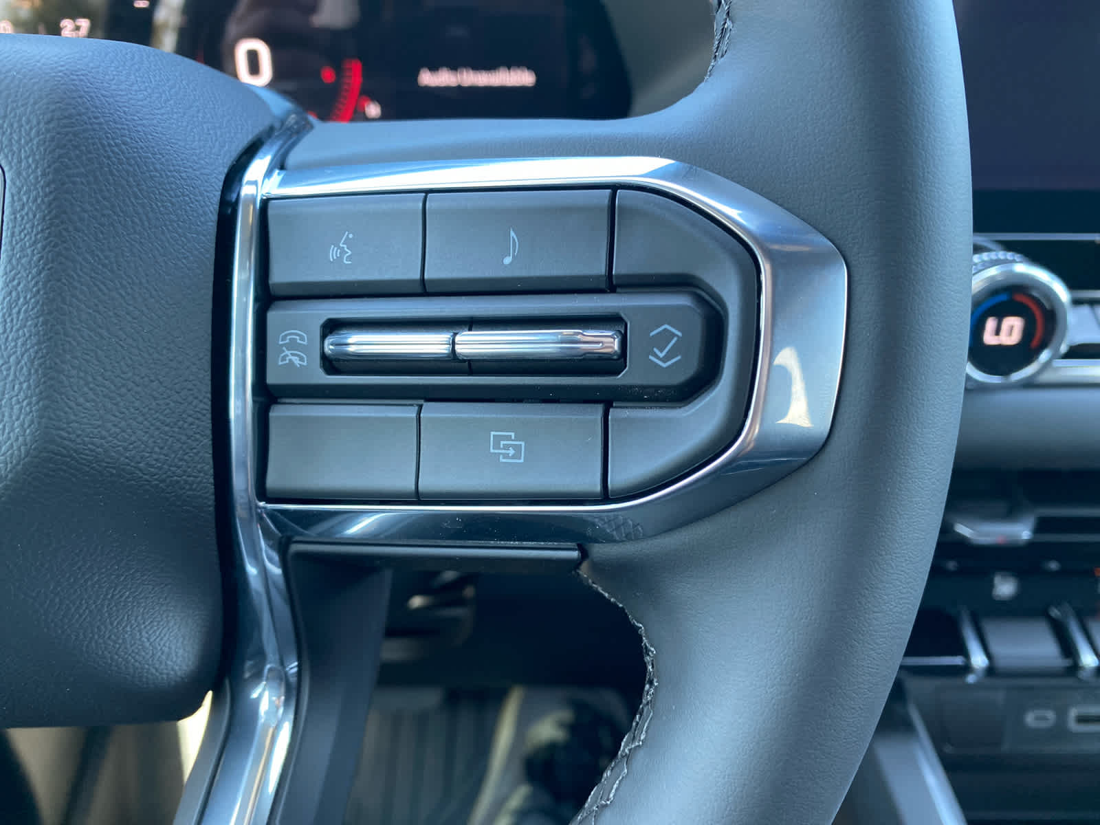 2026 Gmc Canyon Elevation photo 18
